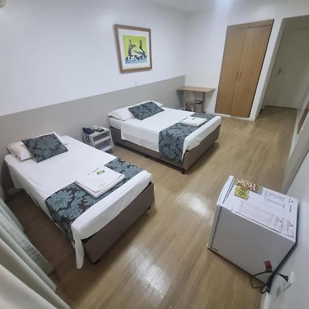 Max Hotel Núcleo Bandeirante Екстериор снимка
