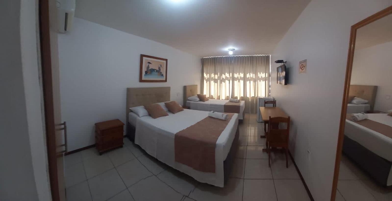 Max Hotel Núcleo Bandeirante Екстериор снимка