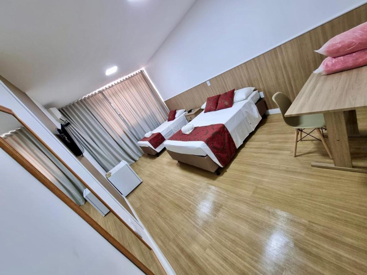 Max Hotel Núcleo Bandeirante Екстериор снимка